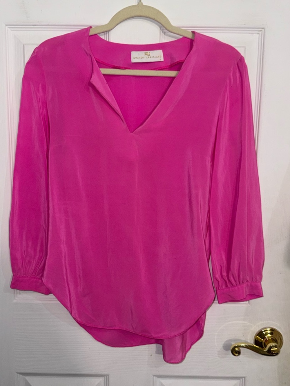 Amanda Uprichard Silk V-Neck Blouse in Hot Pink S